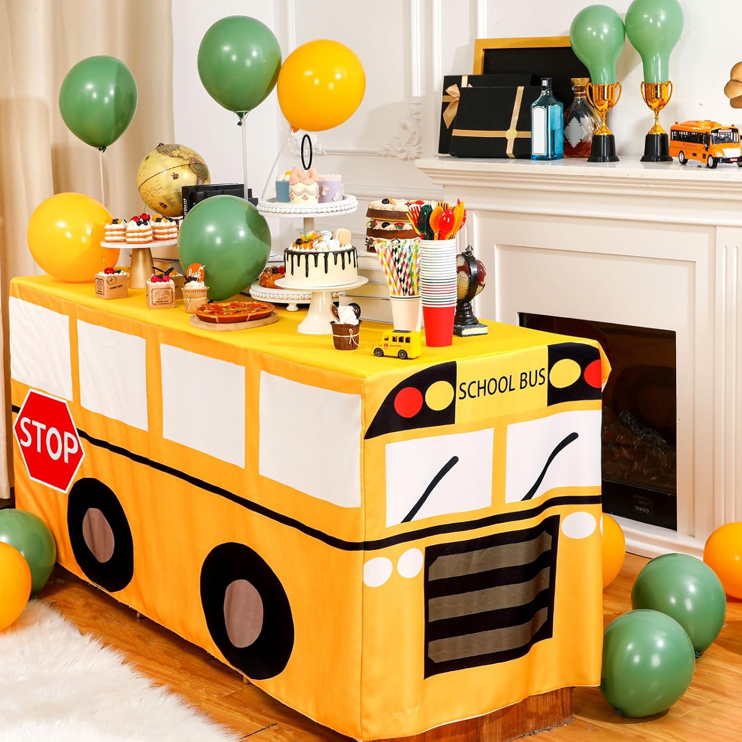 Home Textiles News - Nappe en forme de bus scolaire